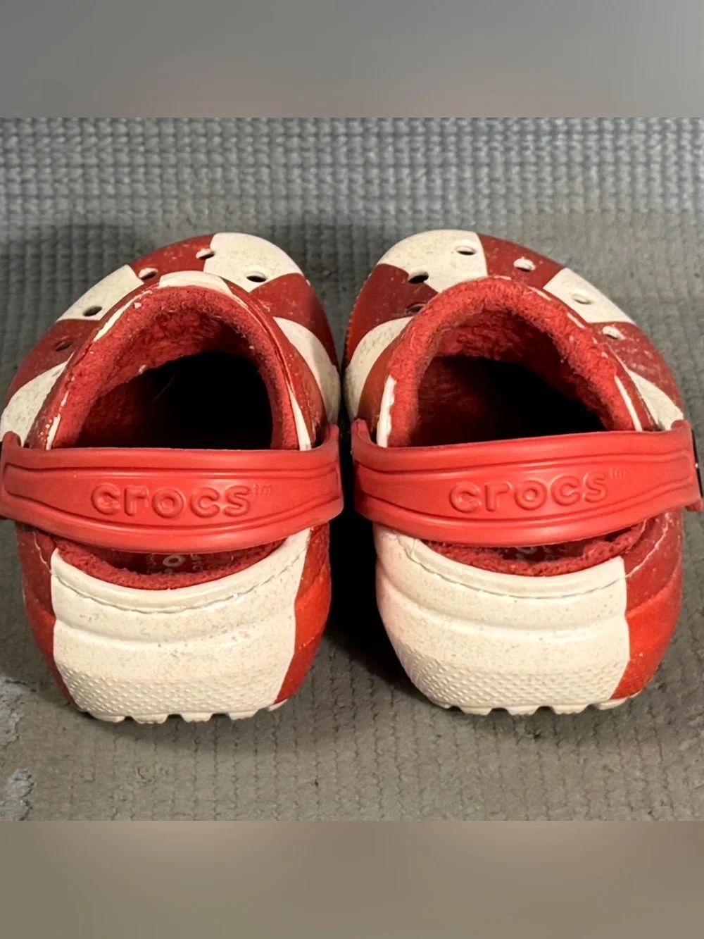 CROCS classic holiday